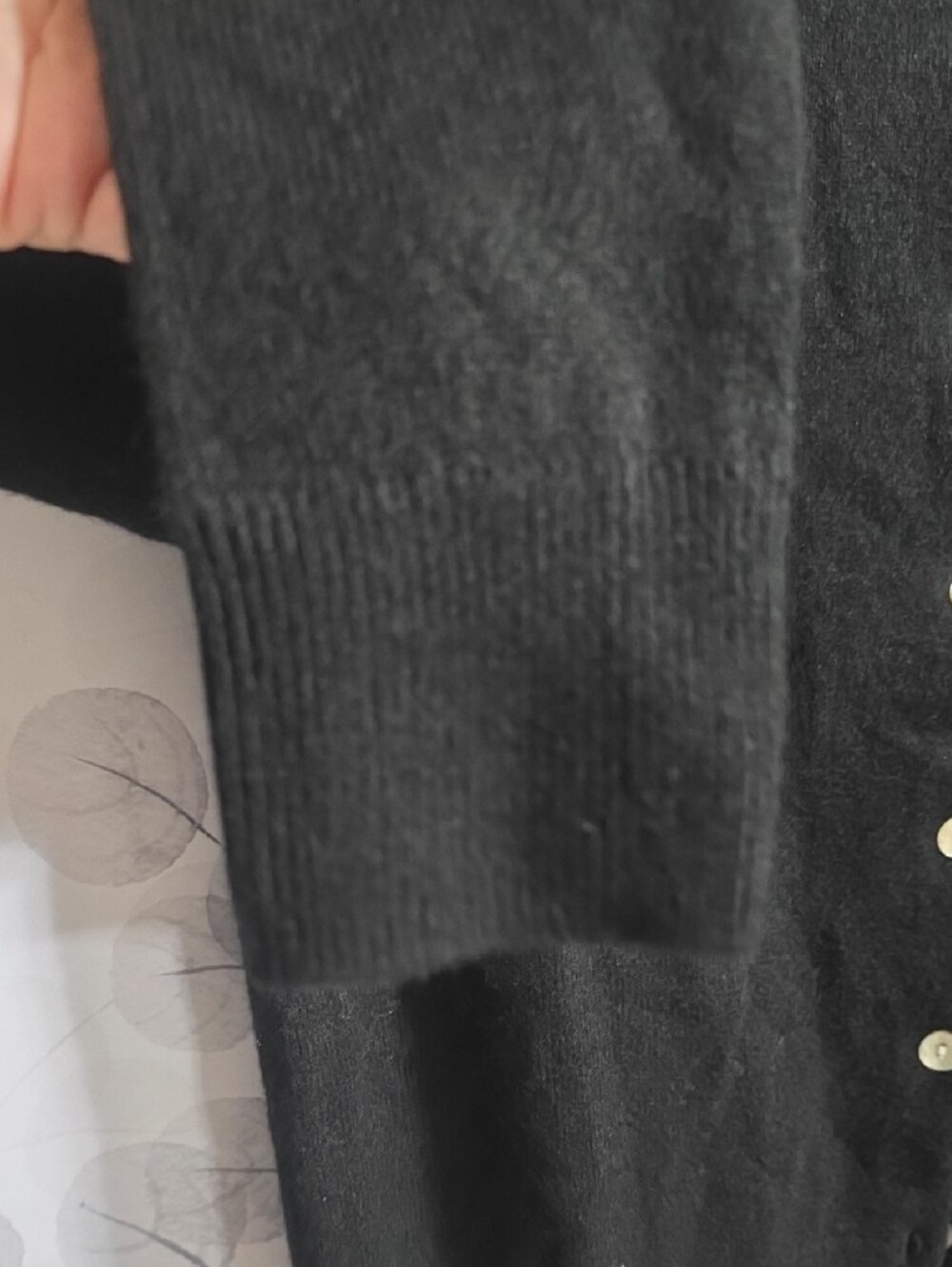 Quince Mongolian Cashmere Cardigan - Picture 6 of 7